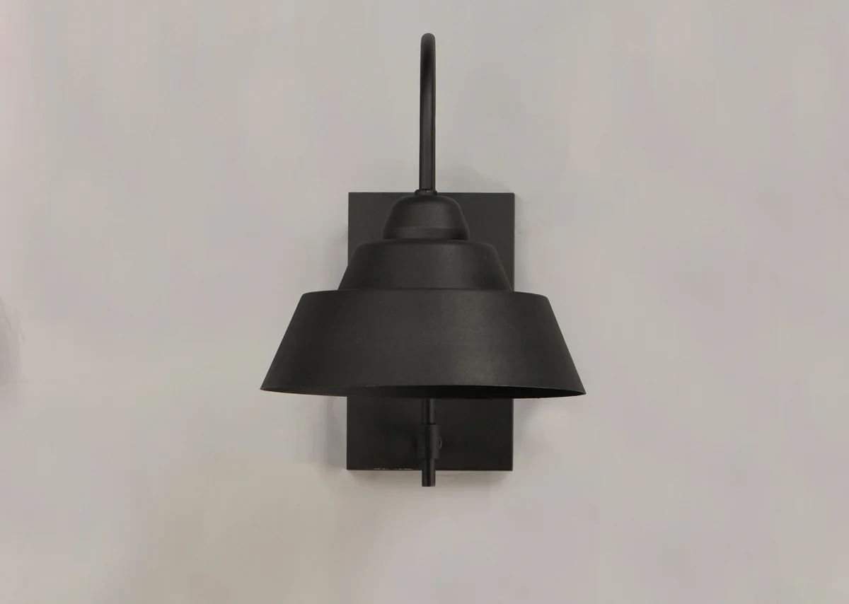 Shoreline 1-Light Outdoor Wall Sconce - Image 3