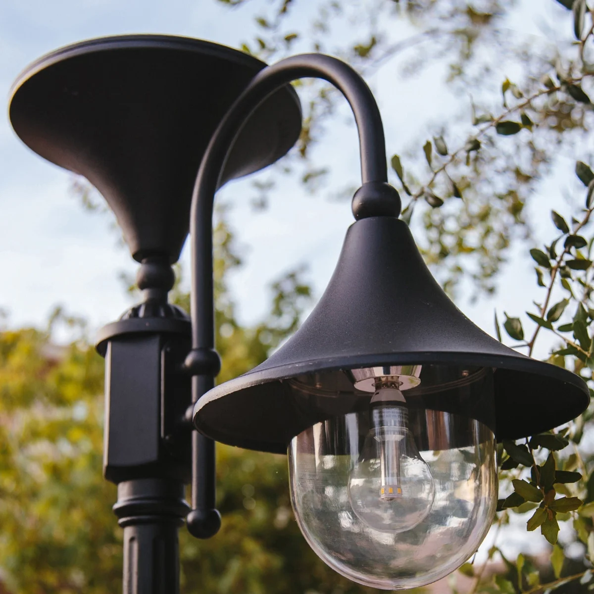 Everest Solar Lamp w/GS Solar Light Bulb - Image 4