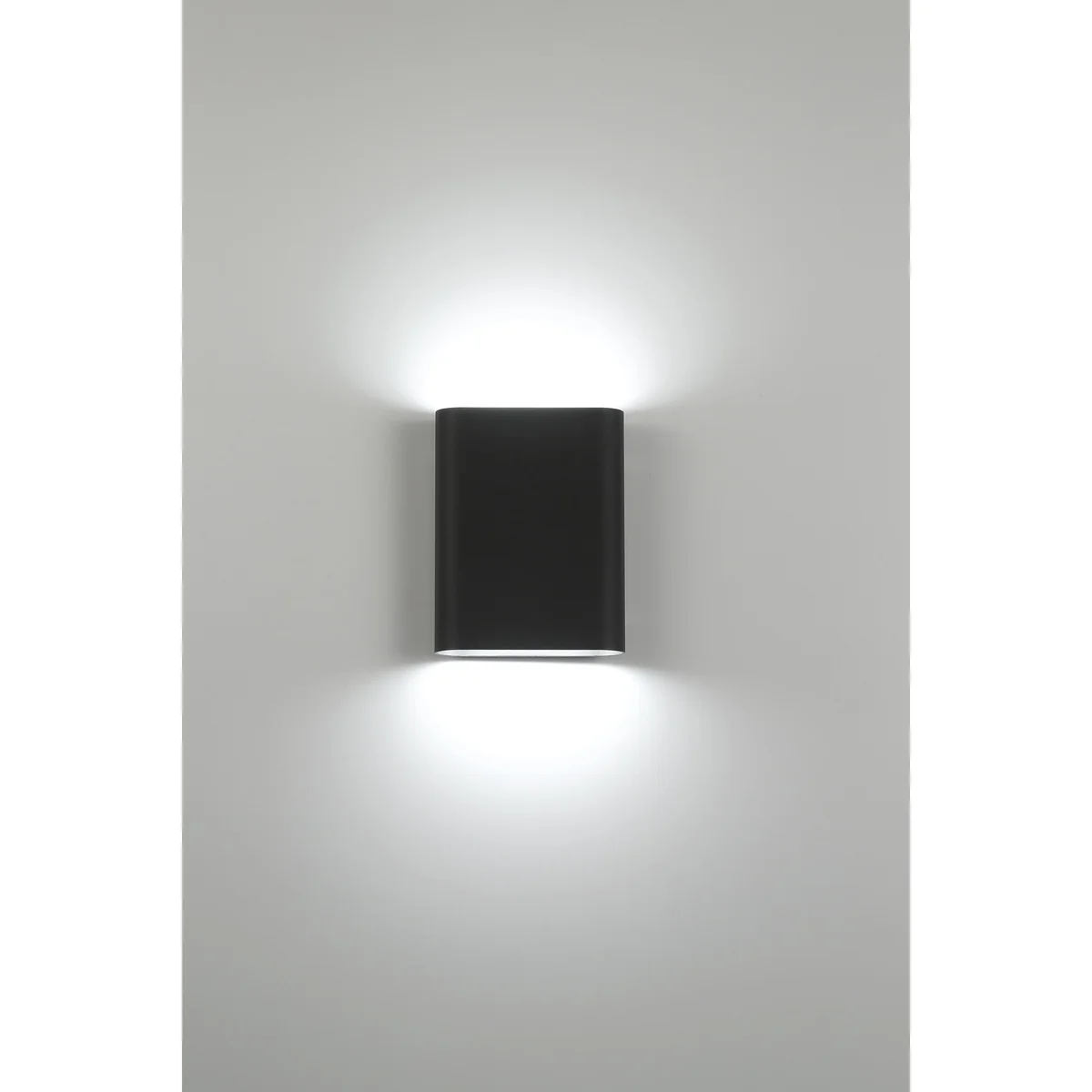 Dual Voltage LED Wall Sconce, 1000 Lumens, 40W, 3000K, 120V, Black Finish, Lux Collection - Image 2