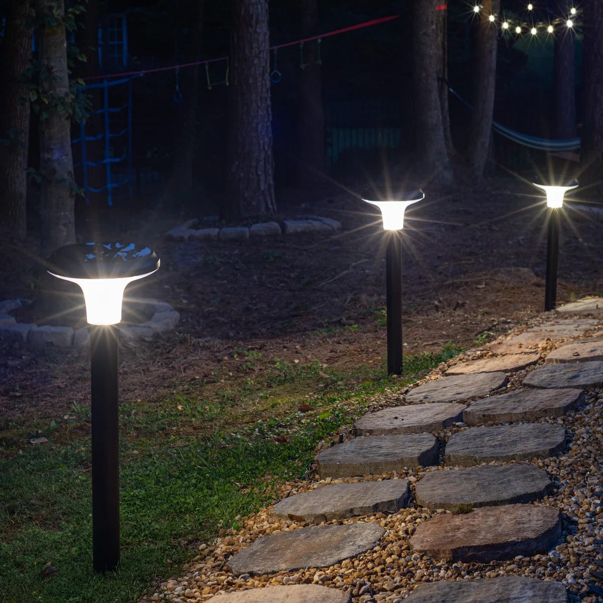 Vantage Bollard Solar Pathway Light, 200 Lumens, 2 PK - Image 2