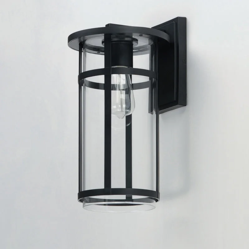 Clyde VX Large Outdoor Wall Sconce - Image 5
