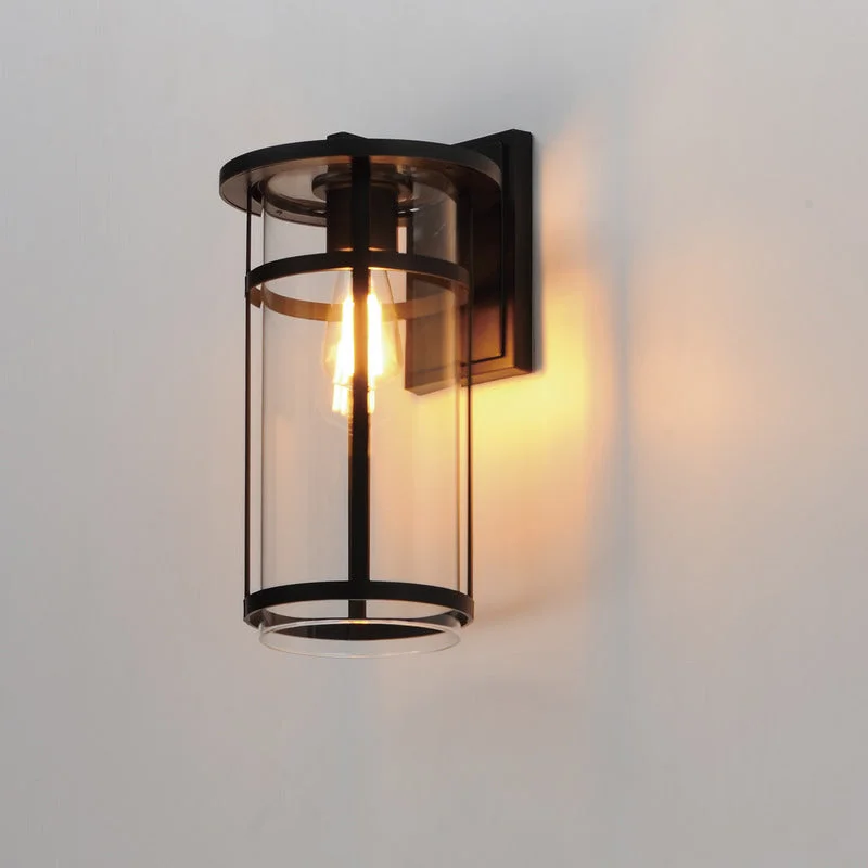 Clyde VX Large Outdoor Wall Sconce - Image 6