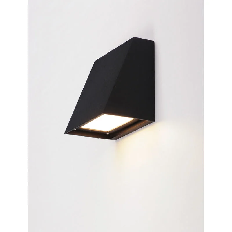 Pathfinder LED Outdoor Wall Sconce, 120-277V, Architectural Bronze, Black, or Silver - Image 4