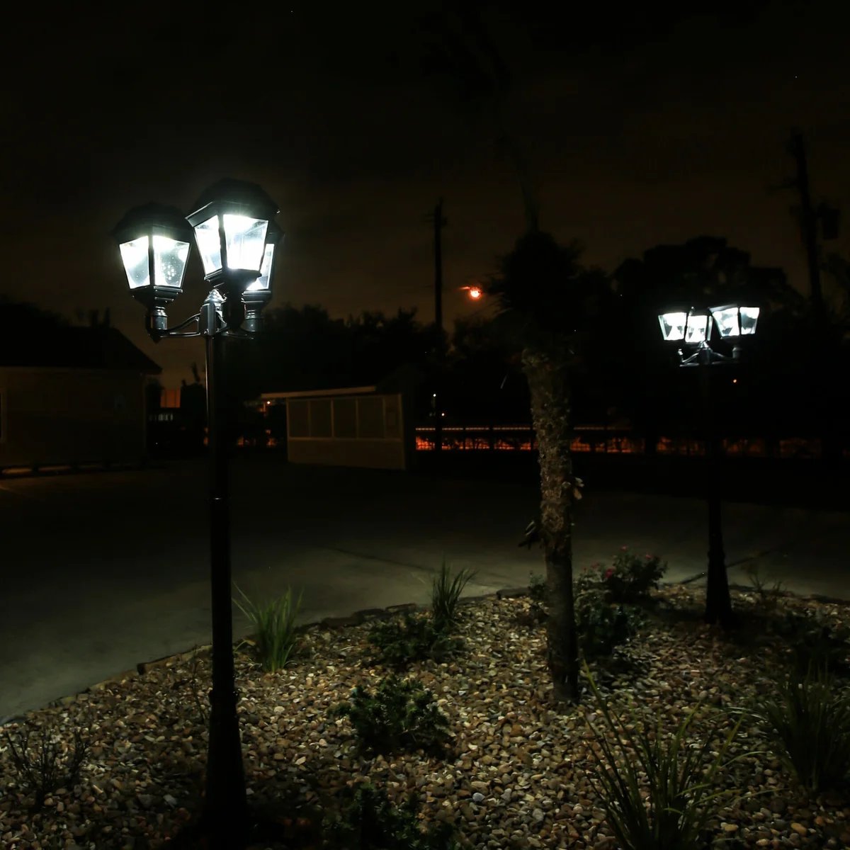 Gama Sonic Imperial III Commercial Solar Double Post Light, 600 Lumens, CCT Selectable 2700K/6000K - Image 8