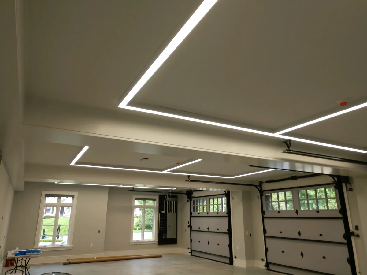 8 FT LED Linear Fixture, 9600 Lumen Max, 80W, CCT Selectable, 120-277V, White or Silver Finish - Image 8