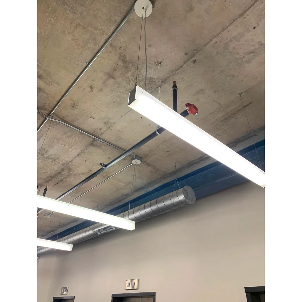 8 FT Linear Suspended LED Beam, 9200 Lumen Max, 80W, CCT Selectable, 0-10V Dimmable, 120-277V, Transparent Frosted Housing, Power Feed Cable Included - Image 6
