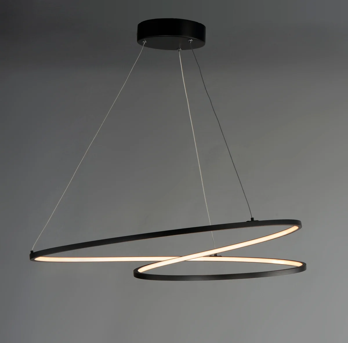 25" Signature LED Pendant, 5,390 Lumens, 77W, 120V, 3000K, Black Finish - Image 2