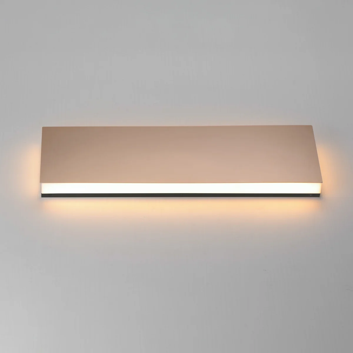 Embosse 7" x 24" LED Bath Vanity CCT Select - Image 4