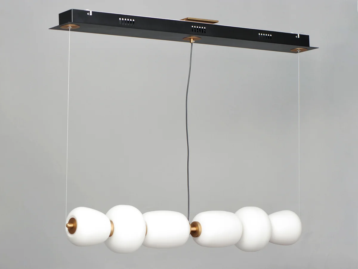 40" Soji LED Linear Pendant, 1,890 Lumens, 34W, 3000K CCT, 120V, Black/Gold Finish - Image 2