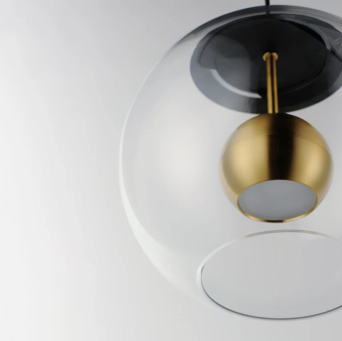 11" Nucleus LED Pendant, 720 Lumens, 12W, 3000K CCT, 120V, Black/Natural Aged Brass Finish - Image 2