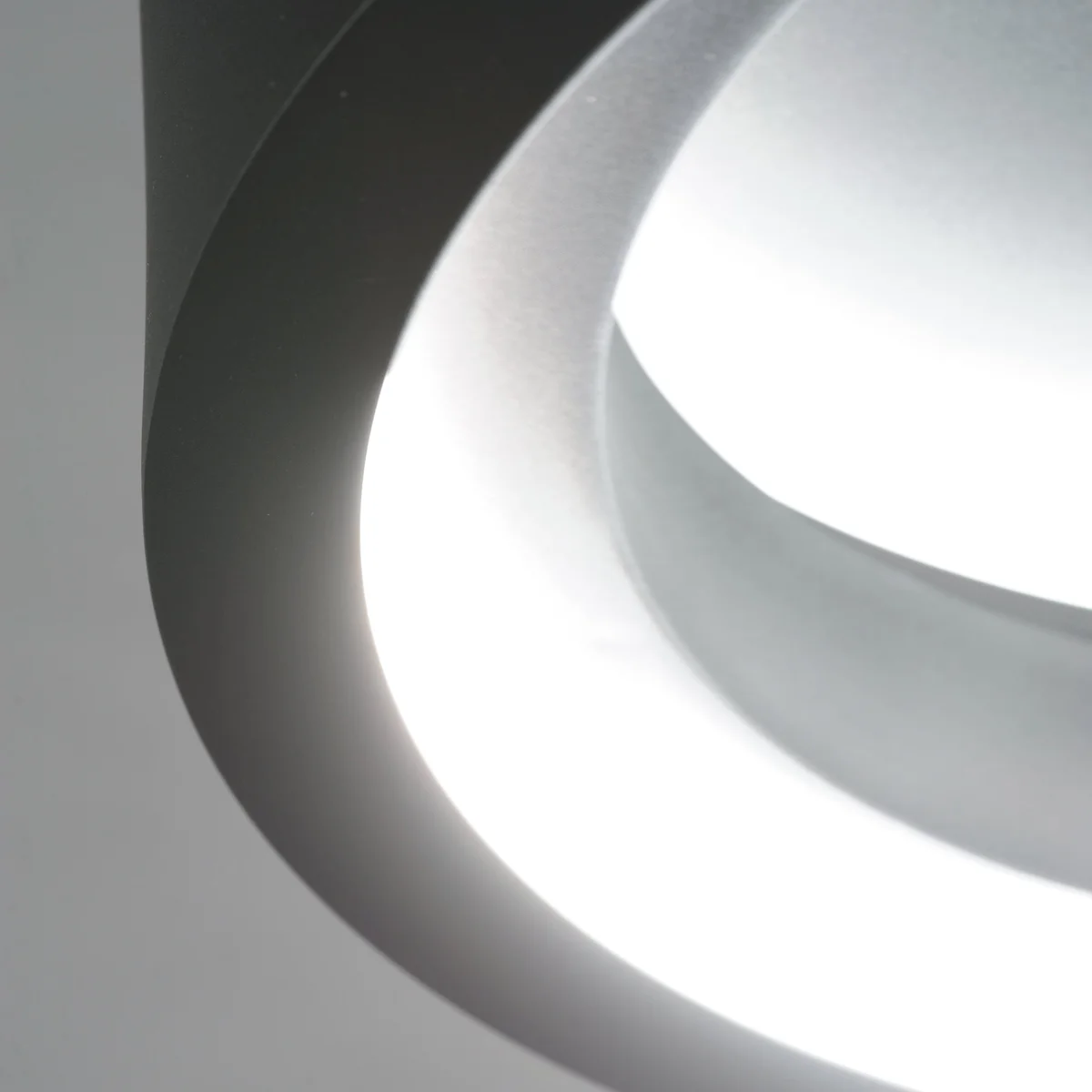 iCorona WiZ 18" LED Surface Mount RGBTWK Ceiling Smart Light, 2400 Lumens, 36W, 120-277V, Black Finish - Image 6