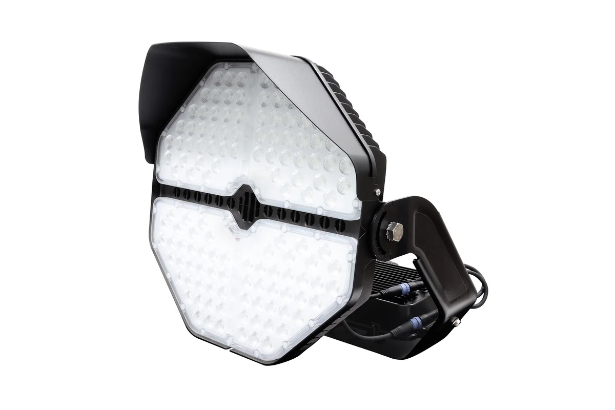 LED Sport Light, 71,000 Lumens, 510W, 5000K, 120-277V or 347-480V, Trunnion Mount