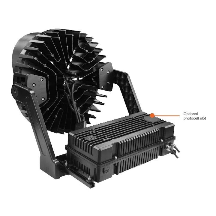 Sports Light MAGNA-Line, RGBW, 26,600 Lumens, 500W, 5000K, 120-277V - Image 4