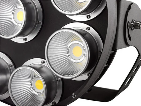 LED Stadium Flood Light, 500, 600, or 1200 Watts, CCT Selectable 4000K/4500K/5000K/6000K, 120-277V, 132,000 Lumens - Image 4