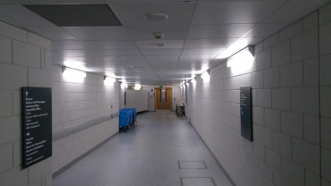 4 Foot LED Stairwell / Corridor Light, 4600 Lumen Max, Wattage and CCT Selectable, 120-277V - Image 4