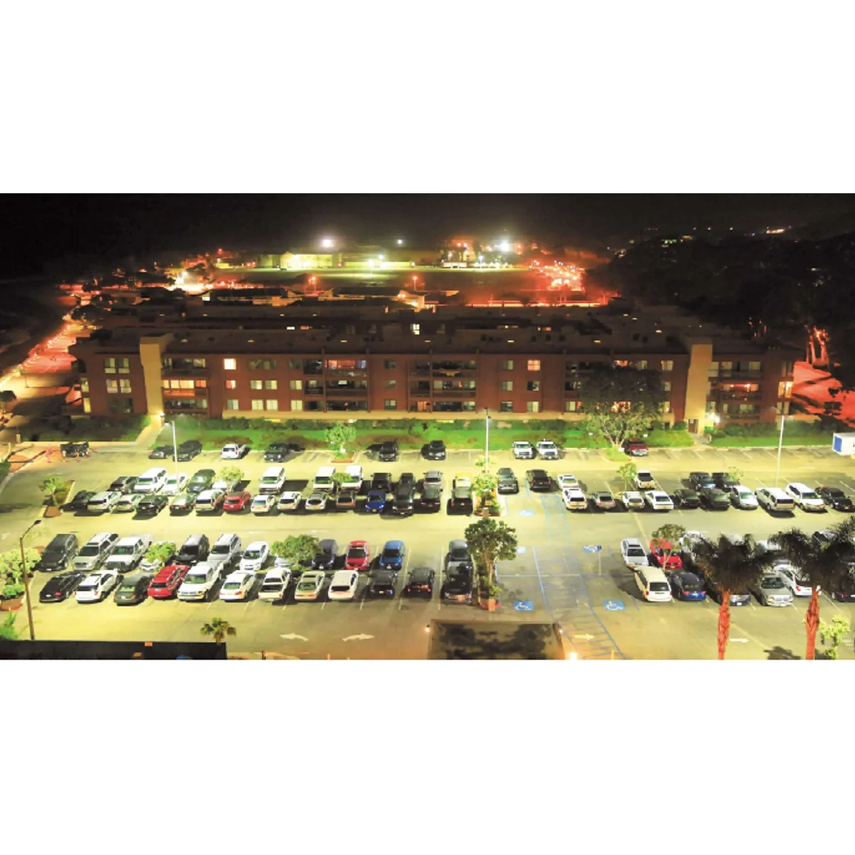 LED Area/Parking Lot Light, 400 Watt, 56783 Lumens, 277-480V, 5000K - Image 10