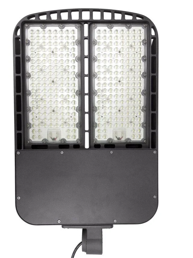 LED Area/Parking Lot Light, 400 Watt, 56783 Lumens, 277-480V, 5000K - Image 3